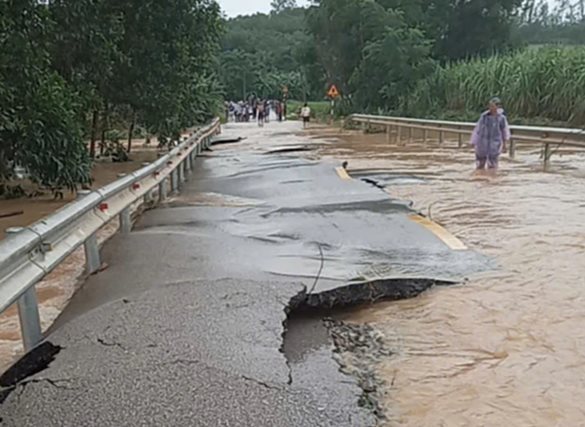 Mưa lũ gây ngập gần 20.000 nhà, Thủ tướng yêu cầu chủ động ứng phó